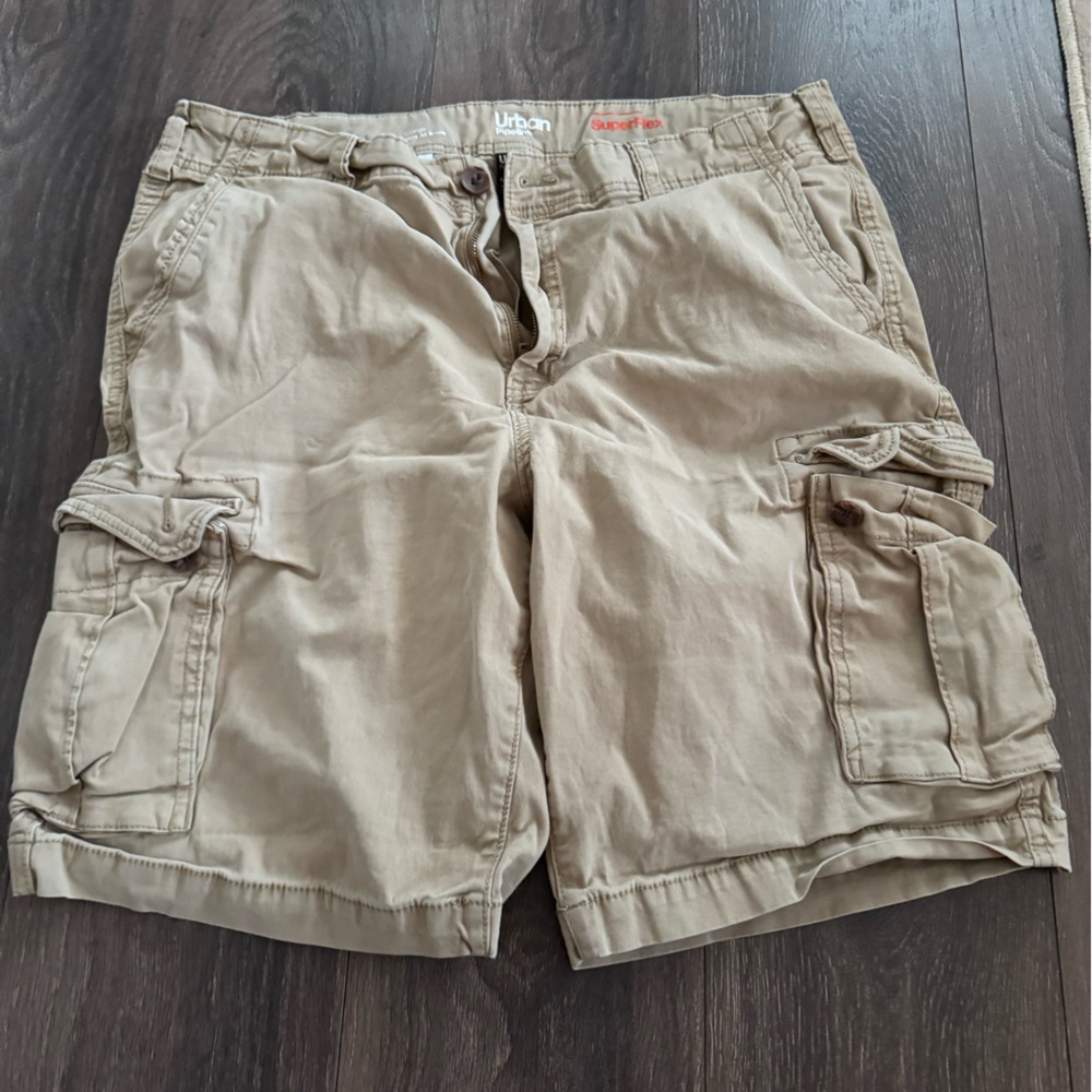 Urban Pipeline Men's Tan Cargo Shorts